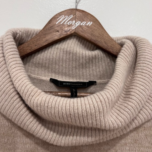 BCBGMaxAzria Elinor Cowl Neck Cashmere Wool Blend Sleeveless Tunic Sweater, M/L - Picture 3 of 12